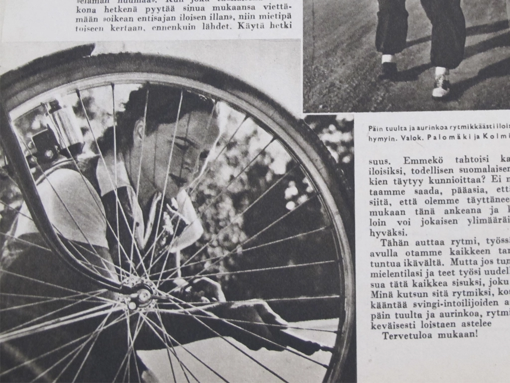 Naistenlehdissä ei yleensä kuvata naisia huoltamassa polkupyörää. Kotilieden Tyttärien kerhon jutussa 1944 esiintyy kuitenkin pyöränrenkaaseen ilmaa pumppaava nuori nainen.