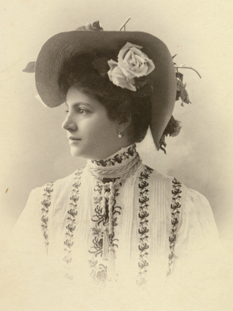 Theresa Uškov